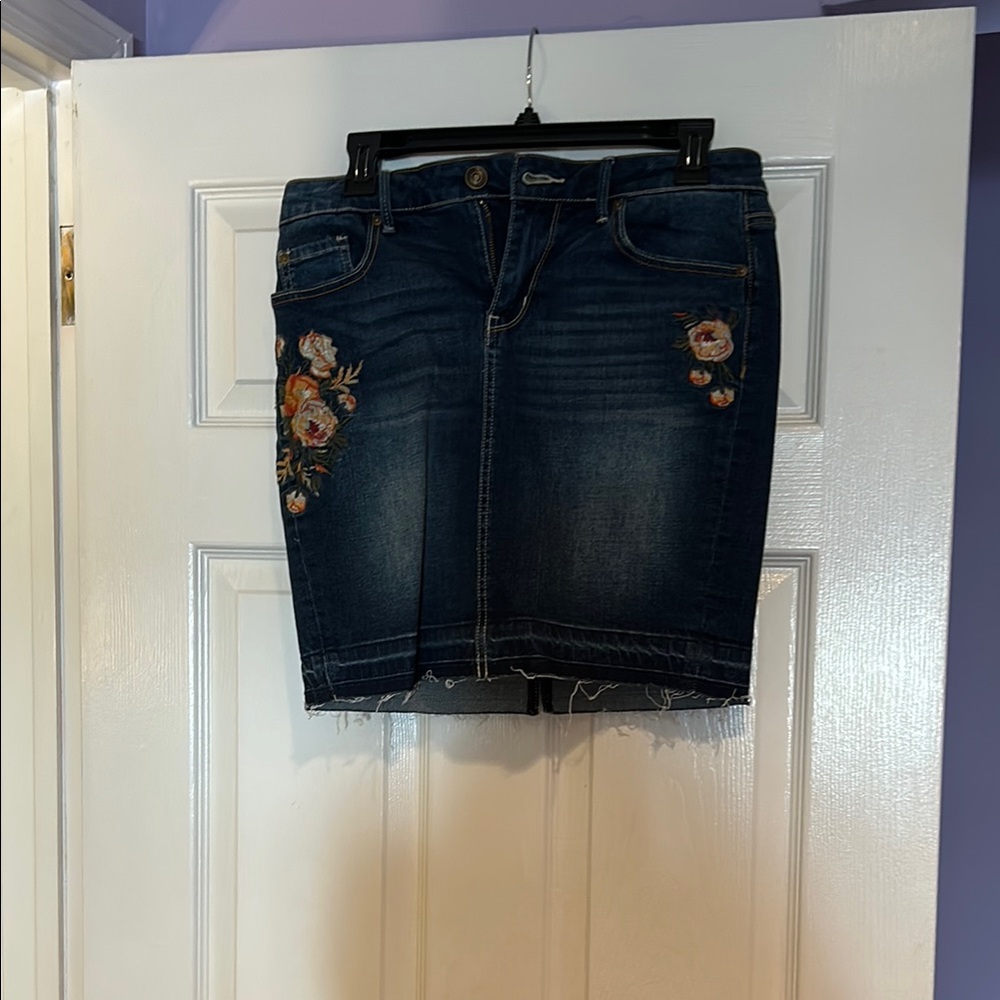 Blue Embellished Mini Pencil Skirt